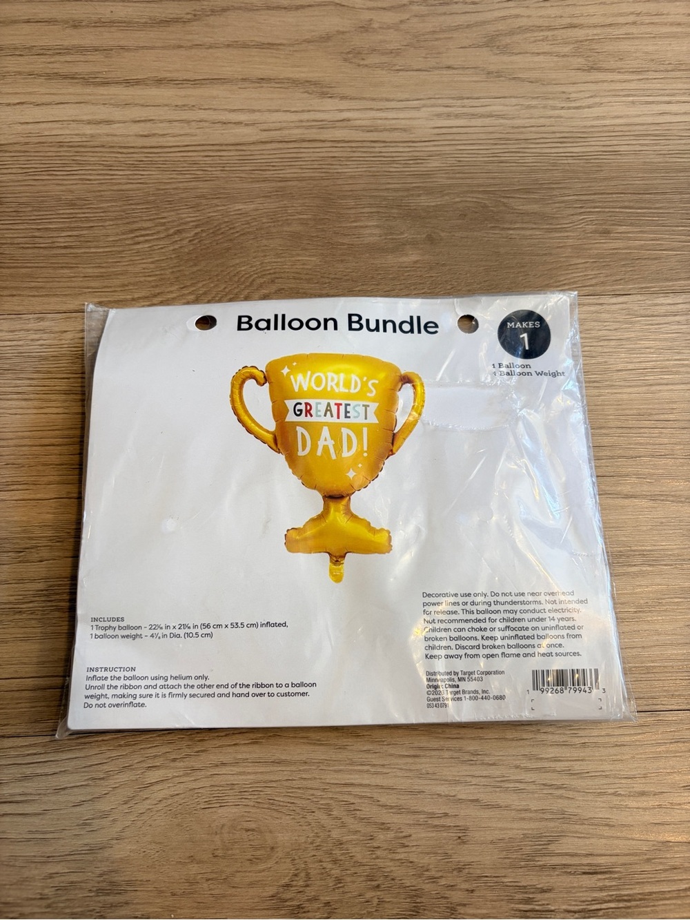 World’s Greatest Dad Trophy Balloon Bundle with Weight